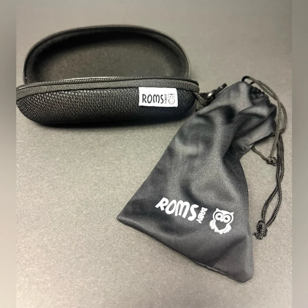Roms Baby- Pink sunglasses with fabric pouch‎ and case, Pre- Owned